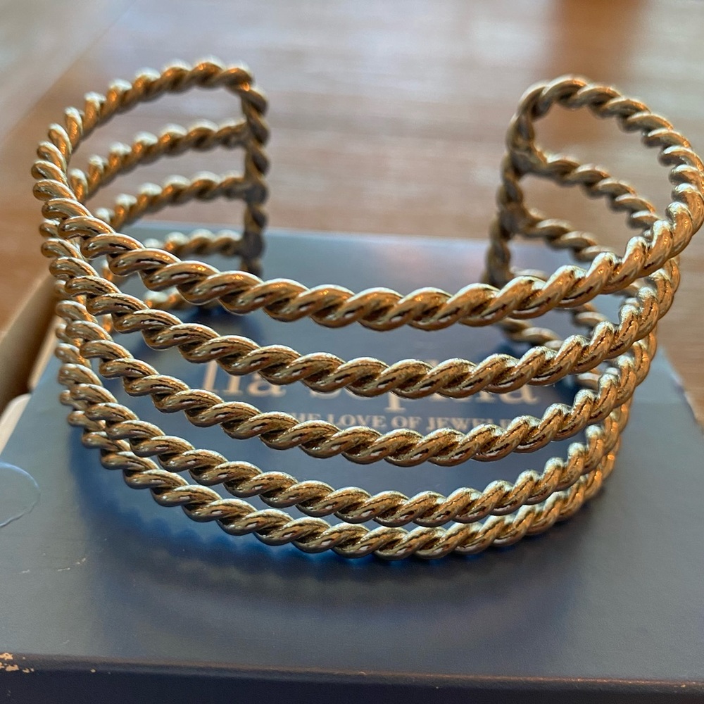 Brand new Lia Sophia bracelet. Never worn